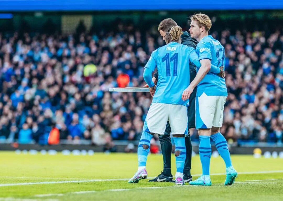 理疗师：DV9的伤和丁丁、卢卡库类似，可能需要3到5个月恢复