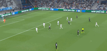 官方：因球迷对阿奇姆彭的歧视言行，成都蓉城被罚款50万元