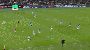 博洛尼亚3-0大胜乌迪内斯，波贝加梅开二度，贝尔纳代斯基建功