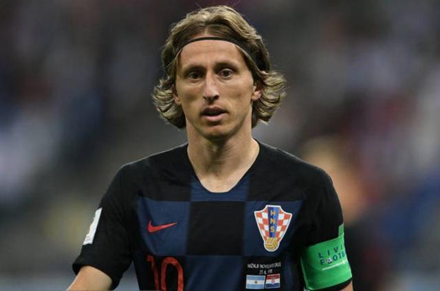 干净又卫生！贝克汉姆晒印度行学习制作美食视频