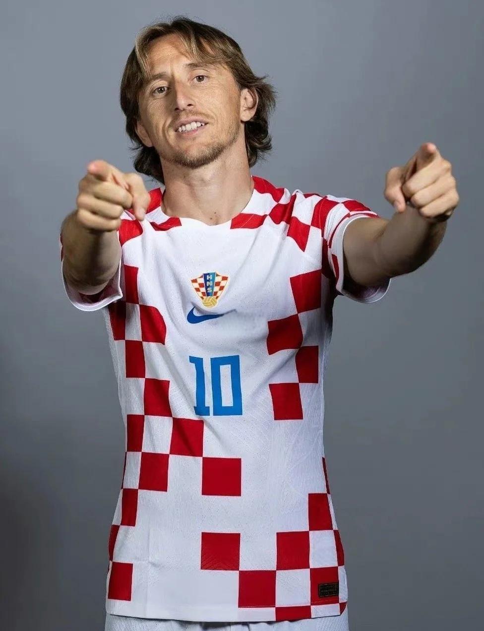 中超赛报：上海申花主场战胜武汉三镇＂,